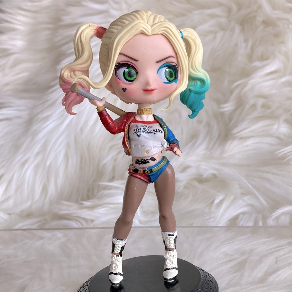 QPOSKET Harley Quinn Mini Figurine Doll Comics Statue
